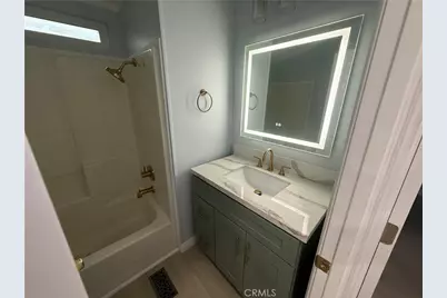 716 N Grand #D-3, Covina, CA 91724 - Photo 24