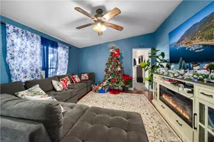 22260 Deprad, Perris, CA 92570 - Photo 2