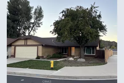 28381 Robin, Saugus, CA 91350 - Photo 4