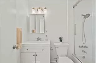 19642 Lonerock, Canyon Country, CA 91351 - Photo 32