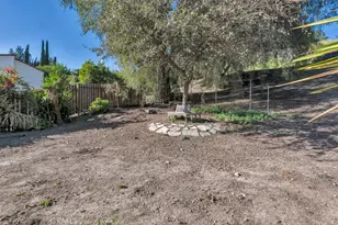 21501 Velicata St, Woodland Hills, CA 91364 - Photo 46