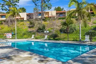 9502 Via Salerno, Burbank, CA 91504 - Photo 32