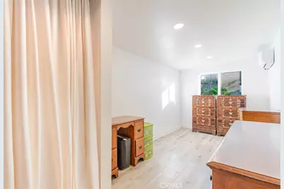 10434 Irma Avenue, Tujunga, CA 91042 - Photo 12