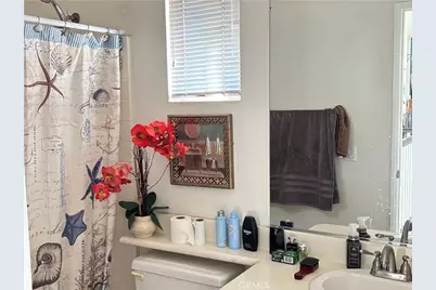 27700 Thalia Lane, Canyon Country, CA 91351 - Photo 18