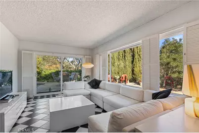 11944 Briarvale Lane, Studio City, CA 91604 - Photo 10