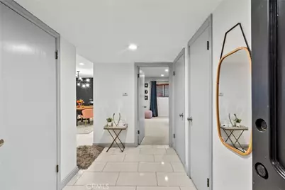 6752 Hillpark #202, Los Angeles, CA 90068 - Photo 2