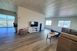 27361 Sierra Hwy, Canyon Country, CA 91351 - Photo 4