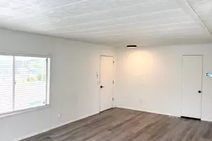 27361 Sierra Hwy, Canyon Country, CA 91351 - Photo 6