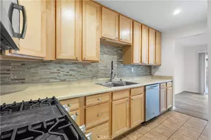 31315 The Old Rd, Castaic, CA 91384 - Photo 8