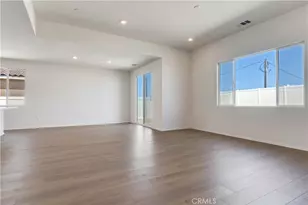 1577 E Houlguin St, Lancaster, CA 93535 - Photo 6