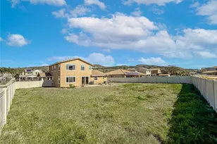 458 Edgewood Dr, Fillmore, CA 93015 - Photo 42