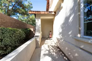 10997 Cedarhurst, Riverside, CA 92503 - Photo 2