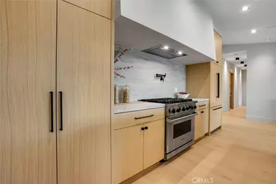 20553 Califa, Woodland Hills, CA 91367 - Photo 10