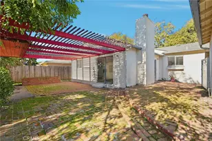 4906 Sharynne Ln, Torrance, CA 90505 - Photo 18