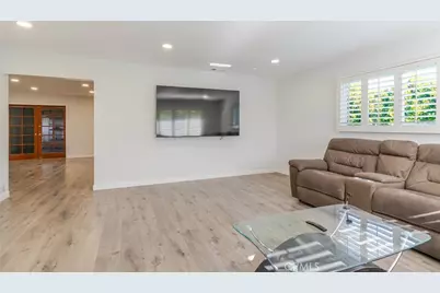 18301 Minnehaha Street, Porter Ranch, CA 91326 - Photo 8