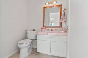 23208 Cuervo, Valencia, CA 91354 - Photo 12