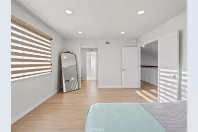 23208 Cuervo, Valencia, CA 91354 - Photo 14