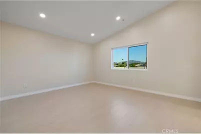 13980 Ginger Lane, San Fernando, CA 91340 - Photo 24