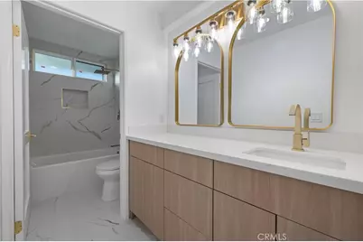 13980 Ginger Lane, San Fernando, CA 91340 - Photo 16