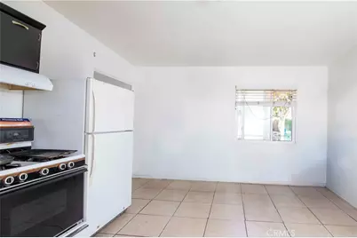 8130 Lullaby, Panorama City, CA 91402 - Photo 36