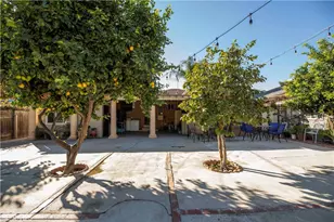 8130 Lullaby, Panorama City, CA 91402 - Photo 32