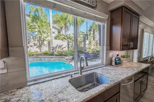 23321 Cuestport Dr, Valencia, CA 91354 - Photo 18