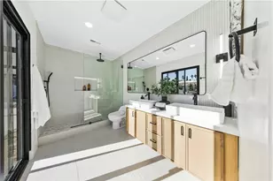 1033 E Via Escuela, Palm Springs, CA 92262 - Photo 20