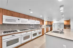 267 S San Pedro, Los Angeles, CA 90012 - Photo 28