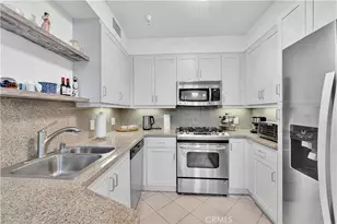 267 S San Pedro, Los Angeles, CA 90012 - Photo 12
