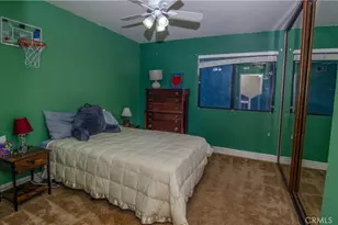 24371 Crestview, Newhall, CA 91321 - Photo 34