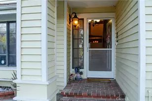 24371 Crestview, Newhall, CA 91321 - Photo 56