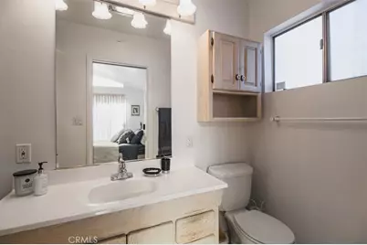 19462 Arminta, Reseda, CA 91335 - Photo 10