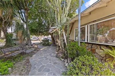 15157 Covello Street, Van Nuys, CA 91405 - Photo 8