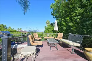 23421 Aetna St, Woodland Hills, CA 91367 - Photo 38