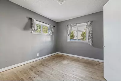 8544 Noble Avenue, North Hills, CA 91343 - Photo 18