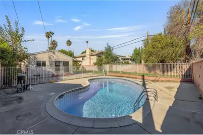 8544 Noble Avenue, North Hills, CA 91343 - Photo 20