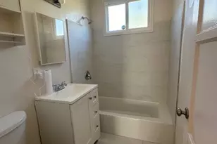 5765 Jamieson, Encino, CA 91316 - Photo 8