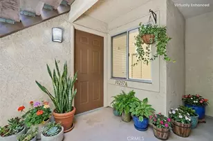 10237 De Soto, Chatsworth, CA 91311 - Photo 2