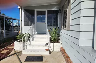 29120 Calle Cisne, Murrieta, CA 92563 - Photo 2