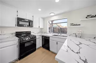 43909 Estrella, Lancaster, CA 93535 - Photo 8