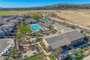 2111 Seville, Santa Paula, CA 93060 - Photo 22