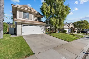 21625 Farmington, Saugus, CA 91350 - Photo 1