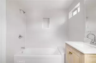 2228 W 78th St, Inglewood, CA 90305 - Photo 26