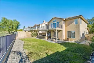 22939 Raintree Ln, Saugus, CA 91390 - Photo 32