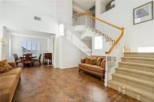 22939 Raintree Ln, Saugus, CA 91390 - Photo 6