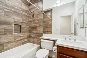 22939 Raintree Ln, Saugus, CA 91390 - Photo 14