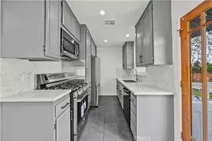 23065 16th, Newhall, CA 91321 - Photo 12