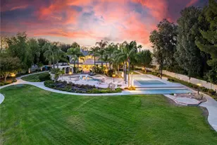 27550 Alta Knoll, Saugus, CA 91350 - Photo 2