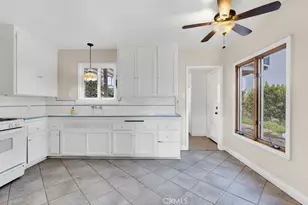 15115 Leadwell, Van Nuys, CA 91405 - Photo 26