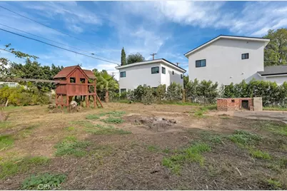 15115 Leadwell, Van Nuys, CA 91405 - Photo 28